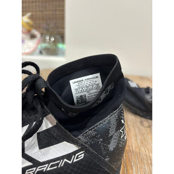 Under Armour Charged Bandit XC Spike track running shoes Size 7.5 Black White - Picture 7 of 8